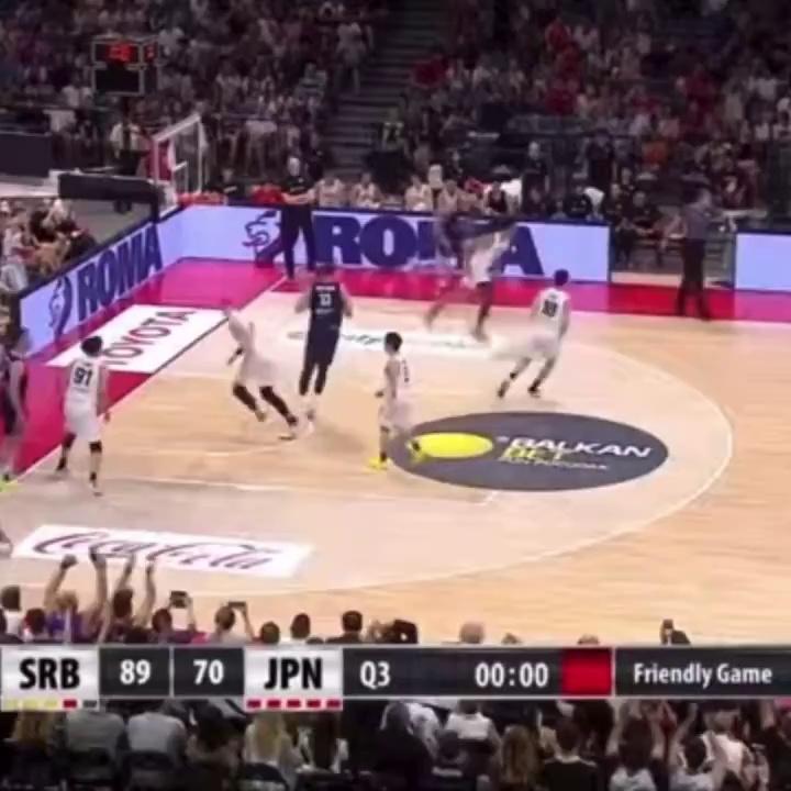 NBA新赛季热身赛日程公布，球迷们翘首期待